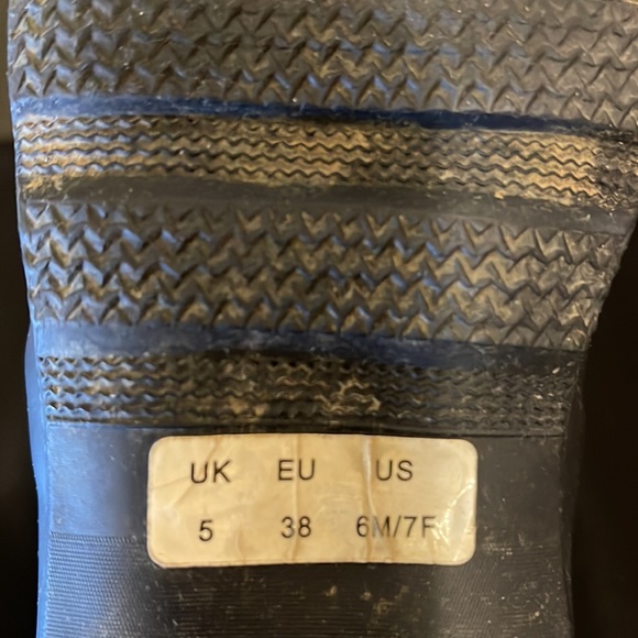 HUNTER TALL RAIN BOOTS - Picture 8 of 9